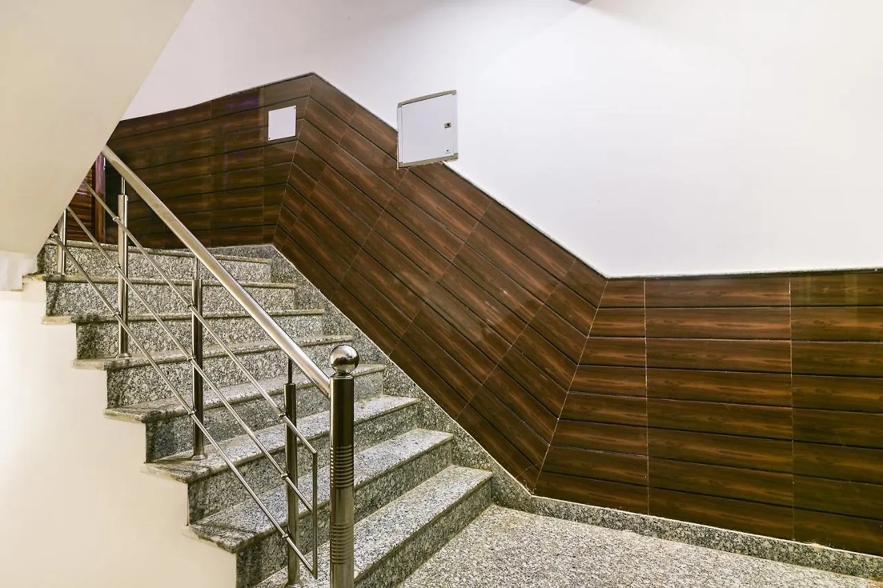 Hotel Pearl - Mahipalpur Delhi Airport New Delhi India